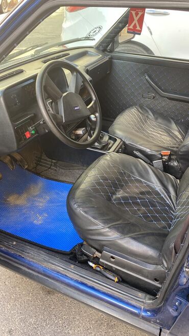 Tofas: Model: Tofas Şahin (sedan) Kuzov: 4 qapı, mavi rəng Yanacaq: Benzin -da lalafo.az — 10 Tofas: Model: Tofas Şahin (sedan) Kuzov: 4 qapı, mavi rəng Yanacaq: Benzin — 10