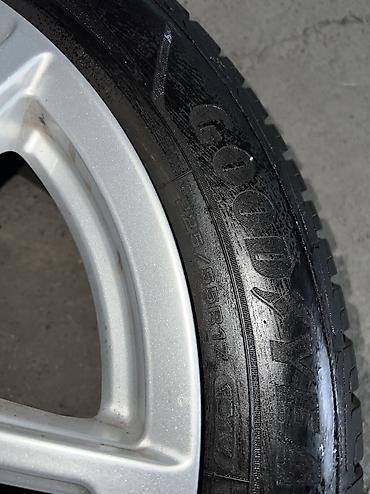 good year: 225\55R17. 5х112 Комплект дисков Dezent на зимней резине Goodyear — 5