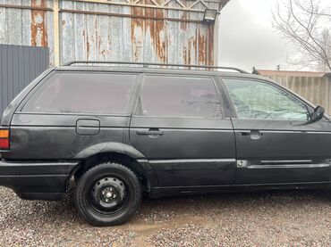 Volkswagen: Volkswagen Passat: 1990 г., 1.8 л, Механика, Бензин, Универсал — 11