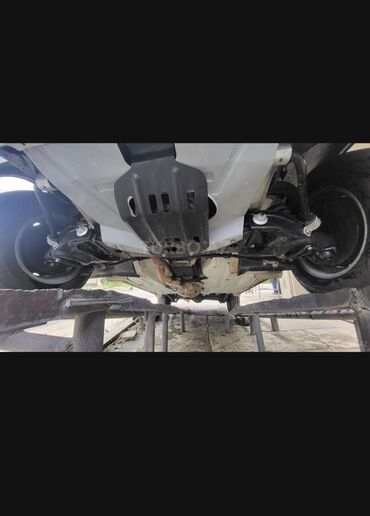 VAZ (LADA): Model: Lada vaz (VAZ 2107) Kuzov: sedan, 4 qapı Rəng: ağ Yanacaq — 17