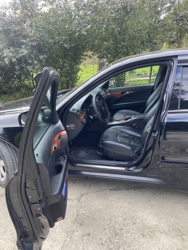 Mercedes-Benz: Mercedes-Benz E 220: 2.2 l | 2008 il Sedan — 5