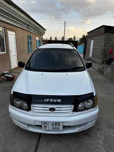 дом в колесах: Toyota Ipsum: 1997 г., 2 л, Автомат, Бензин, Минивэн