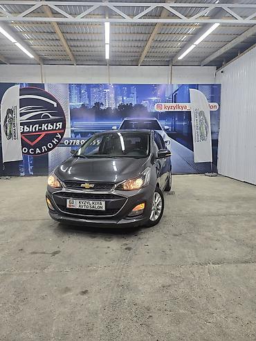 dodge hellcat: Chevrolet Spark: 2018 г., 1 л, Вариатор, Бензин, Хэтчбэк — 4