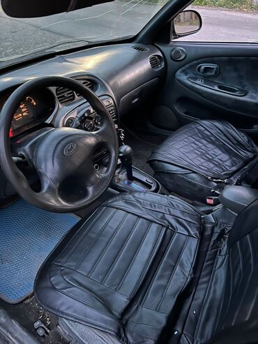 Hyundai: Hyundai Elantra: 1995 г., 1.8 л, Автомат, Бензин, Седан