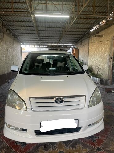 авто в абхазии: Toyota Ipsum: 2003 г., 2.4 л, Автоматические, Бензин, Минивэн