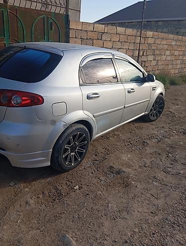 lacetti: Chevrolet Lacetti: 1.6 l | Sedan — 2