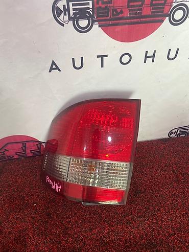 alphard: Задний правый стоп-сигнал Toyota 2004 г., Б/у, Оригинал, Япония — 1