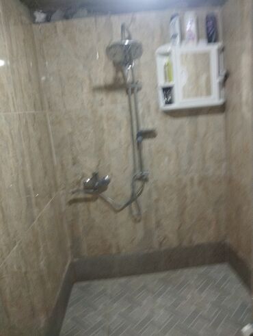 Ev üçün digər mallar: Təmiz, Səliqəli və ailə üçün tam uyğun ev kirayə verilir! Ev 1 — 14