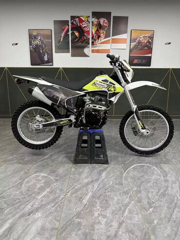 мотоцикл сузуки 250 кубов: Эндуро Б/у