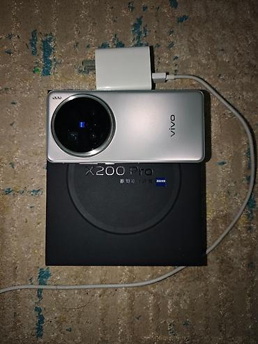 mini iphone: Vivo X200 Pro, Б/у, 256 ГБ, цвет - Серый, 1 SIM, 2 SIM, eSIM — 1