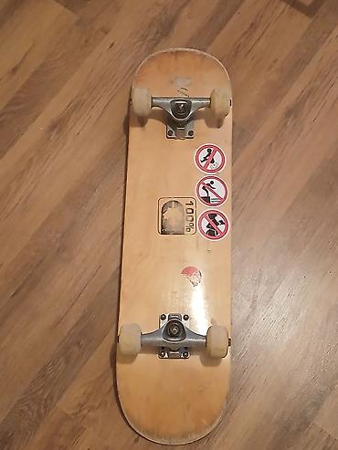 Skateboard – tam komplekt - Lövhə: klassik 7 qat ağac konstruksiyası