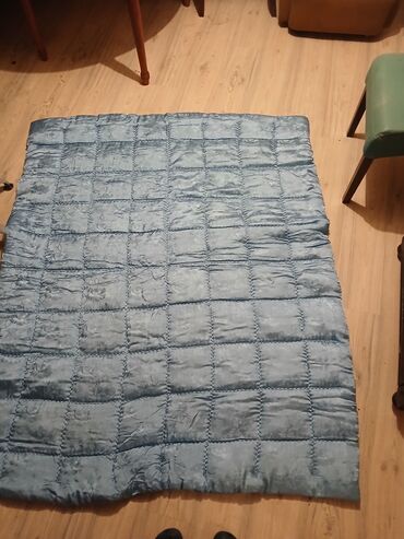 nosaci za zebra zavese: Quilted, color - Blue