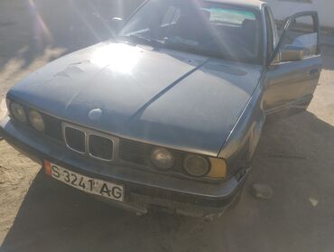 авто ижара: BMW 5 series: 1989 г., 2 л, Механика, Газ, Седан