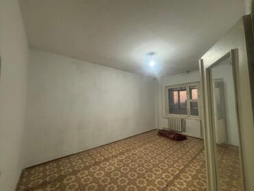 Продажа домов: 1 комната, 33 м², 105 серия, 5 этаж, Старый ремонт