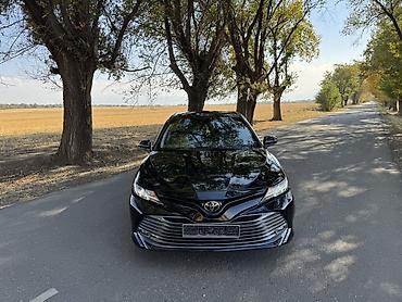 Toyota: Toyota Camry: 2018 г., 2.5 л, Автомат, Бензин, Седан — 2