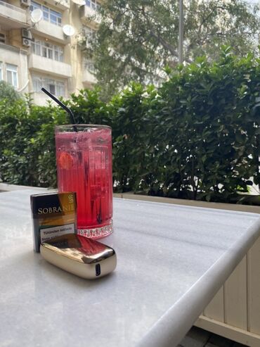 Çəngəllər: Ploom gold reng elden dusmuyub biraz ciziqi var stikide ucuz verecem