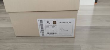 Γυναικεία είδη Υπόδησης: Παπούτσια Burberry. Γνήσιο κουτί και τσάντα σκόνης. Πολύ καλή — 12