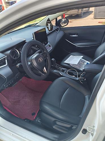 шполер: Toyota Corolla: 2021 г., 1.8 л, Вариатор, Гибрид, Седан — 4