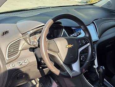 шевроле тракс 2017: Chevrolet Trax: 2020 г., 1.4 л, Автомат, Бензин, Хэтчбэк — 7