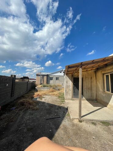 аренда в сокулуке: 61 кв. м, 2 бөлмө, Забор, тосулган, Жертөлө, ороо