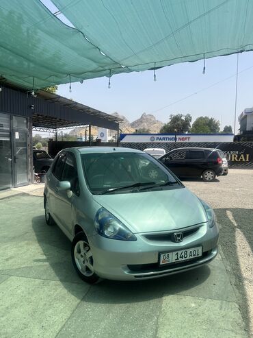 машына матиз: Honda Fit: 2003 г., 1.3 л, Вариатор, Бензин, Хэтчбэк
