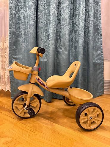 Велосипеды: Uşaq üçün 3 təkərli velosiped satılır. Yaxşı vəziyyətdədir, tam — 5