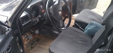 QAZ: QAZ 31029 Volga: 2.4 l | 1993 il Sedan — 10