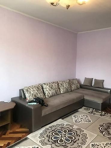 Угловые диваны: Угловой диван, C подушками — 1