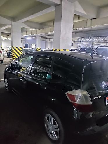Honda: Honda Fit: 2010 г., 1.5 л, Автомат, Бензин, Хэтчбэк — 6