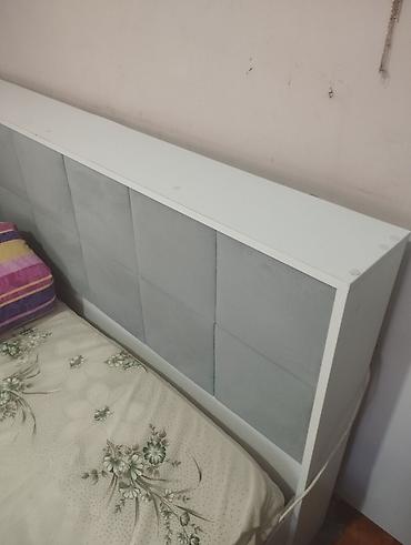 divan ustu: İşlənmiş, İkinəfərlik çarpayı, Bazalı, Matras ilə, Siyirməsiz, Azərbaycan — 4