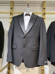 Kostyumlar: Tam dəst 3günlük icarəsi 30azn Üzərində verilir: *Kostyum dəsti — 9