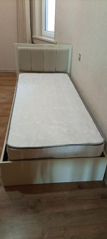 Çarpayılar: İşlənmiş, Təknəfərlik çarpayı, Bazalı, Matras ilə, Siyirməsiz — 1