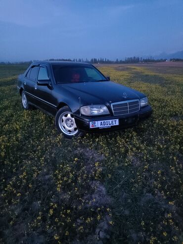 мерседес 1117: Mercedes-Benz C-Class: 1995 г., 2 л, Автомат, Бензин, Седан