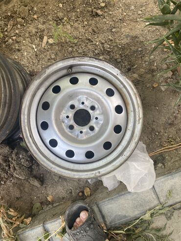 4 bolt teker: Yeni Disk VAZ (LADA) R 14, 4 Boltlu