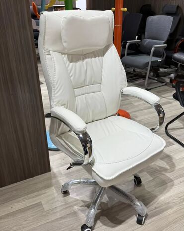 Ofis və oyun kresloları: Yeni, Təkərli, Qolları tənzimlənir, Parça — 8