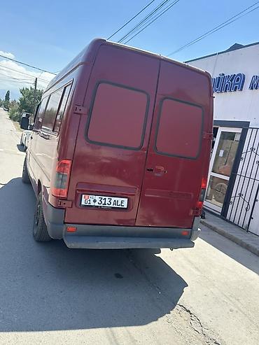 sprinter 2 2: Грузовой фургон Mercedes-Benz Sprinter (длинная база, высокий кузов) — 4
