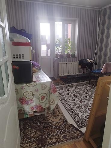 купить сталинку: 3 комнаты, 67 м², 106 серия, 3 этаж — 9