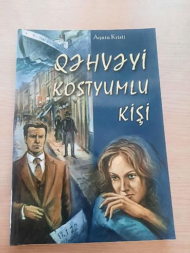 Məhsul: Kitab – “Qəhvəyi Kostyumlu Kişi” Müəllif: Agata Kristi Janr
