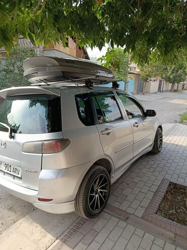 срочно в связи с переездом: Mazda Demio: 2002 г., 1.5 л, Автомат, Бензин, Седан