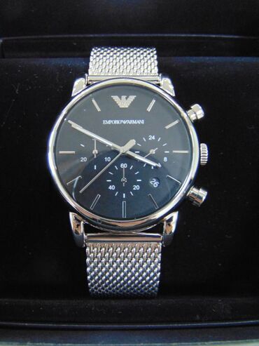 sat sa pticama: Classic watch, Male