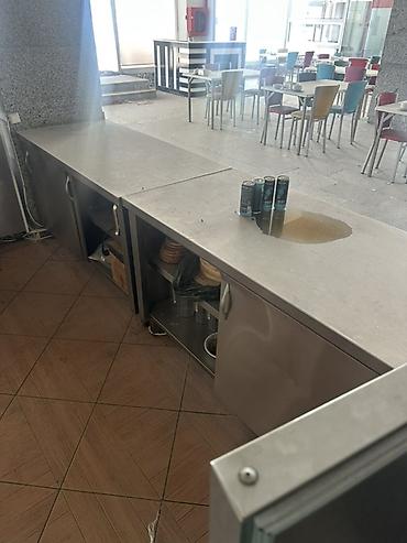 nerj masa: Sənaye tipli paslanmayan poladdan iş masaları və alt şkaflar dəsti - — 1