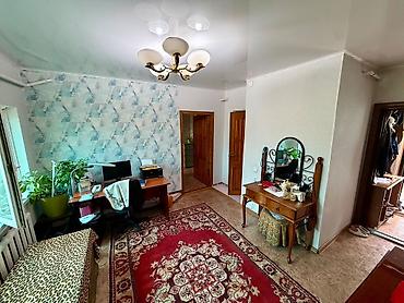 Продажа коттеджей и домов: Продаю дом Пишпек п. Виноградный / Репина Участок 4,93 сотки 4 — 6