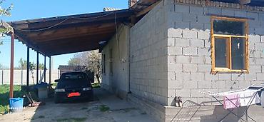 алтын казык ж м: Продаю полдома 5 комнаты +ванна душ. сокулук село первое мая.дом — 10