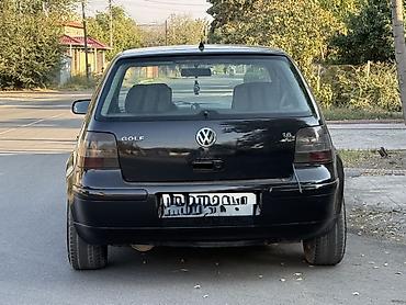 Унаа сатуу: Volkswagen Golf: 1999 г., 1.6 л, Кол менен иштөөчү, Бензин, Хетчбек — 4
