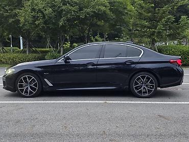 электромот: BMW 5 series: 2022 г., 2 л, Автомат, Гибрид, Седан — 5