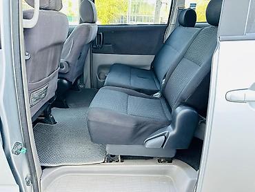 byd 2: Toyota Voxy: 2004 г., 2 л, Автомат, Бензин, Минивэн — 9