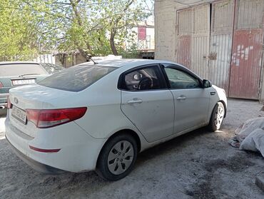 kia rio автозапчасти: Kia Rio: 2015 г., 1.6 л, Механика, Бензин, Седан