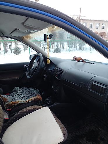 Volkswagen: Volkswagen Golf: 1998 г., 1.6 л, Механика, Бензин, Хэтчбэк — 8