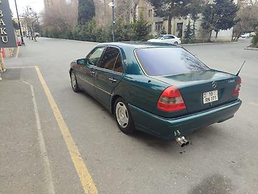 raf 4: Mercedes-Benz C 280: 2.8 l | 1993 il Sedan — 2
