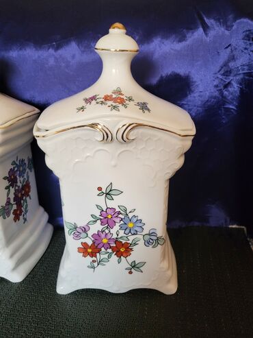 Kuhinjski setovi: Servis vintaz za zacine porcelanski. Servis 10 delova,perfektan (nov) — 15